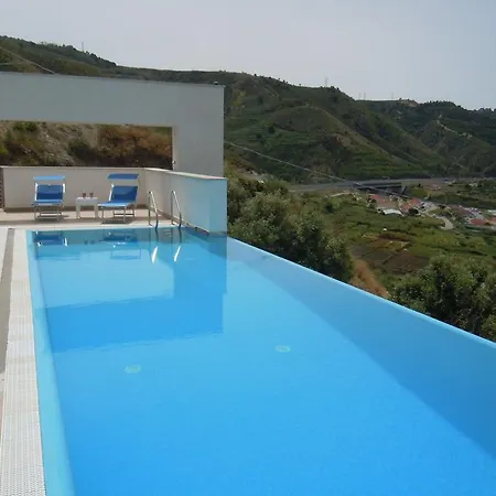 Blu Infinito Bed & Breakfast 2*