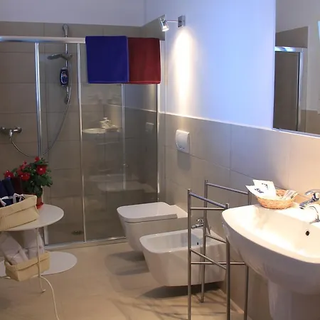 Blu Infinito Alojamento de Acomodação e Pequeno-almoço Villa San Giovanni