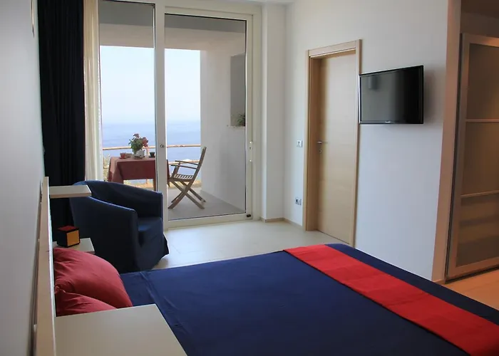 Blu Infinito 2* Вилла-Сан-Джованни